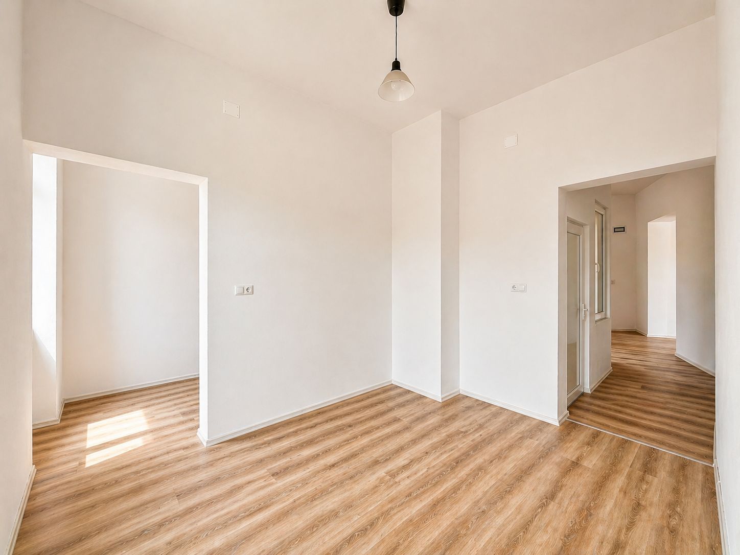 3_Apartament cu 4 camere - Ultracentral - 189 000 €